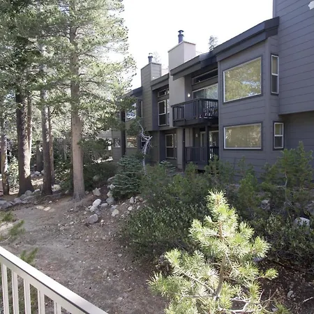 St Anton Wooded View 1-Bedroom Condos With Complimentary Hot Drinks